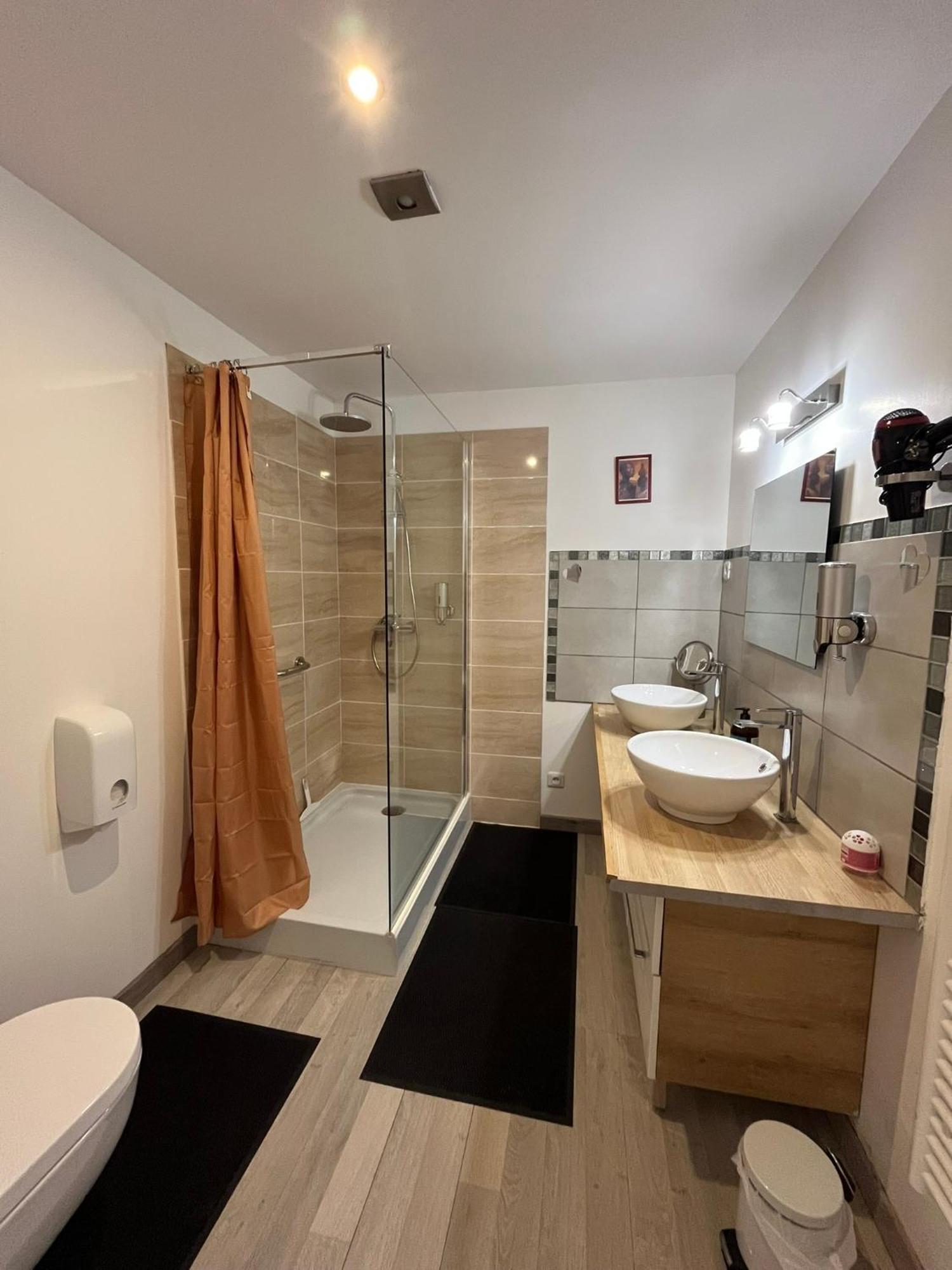 Couleurs De La Vie - Chambres D'Hotes Et Gite Cormatin Rum bild